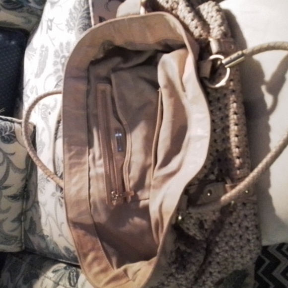 Large Antonio Melani Vintage Weaved Tan Leather Purse with Silver Decorations - Picture 3 of 4